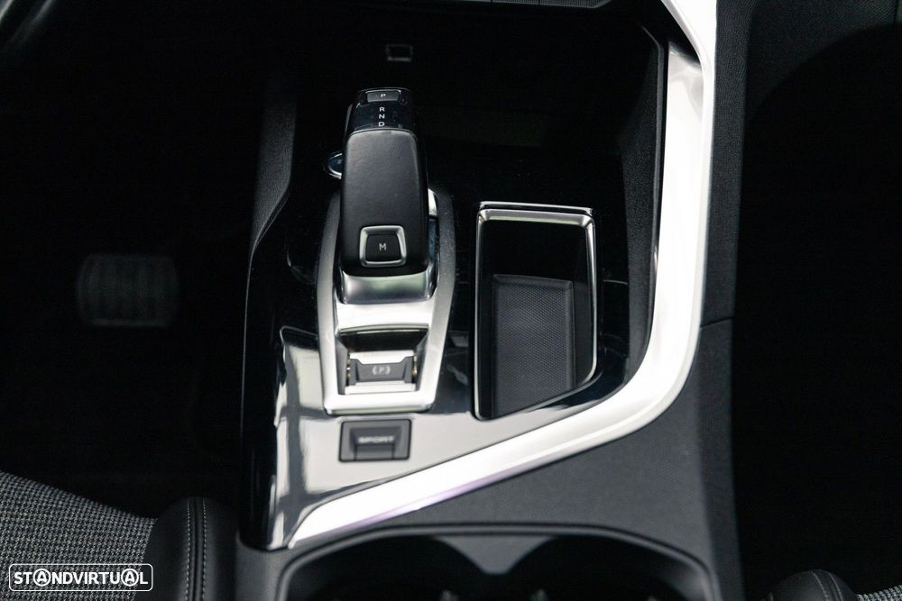 Peugeot 5008 1.5 BlueHDi Allure EAT8 - 12