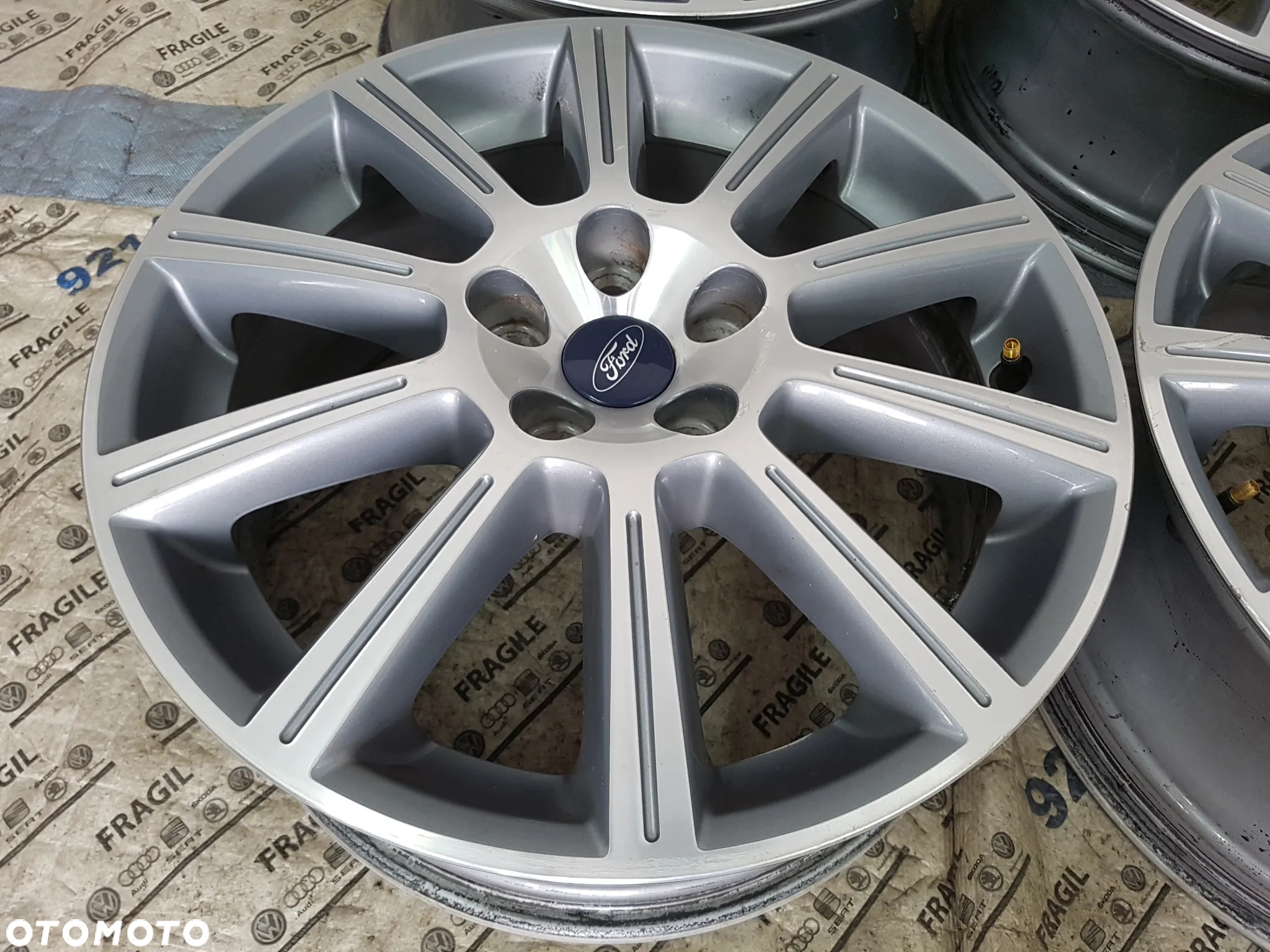 ALU FELGI FORD S-MAX KUGA  FOCUS VOLVO S40 V50 S60 V90  GALLAXY 7JX17  5X108 ET55 - 7