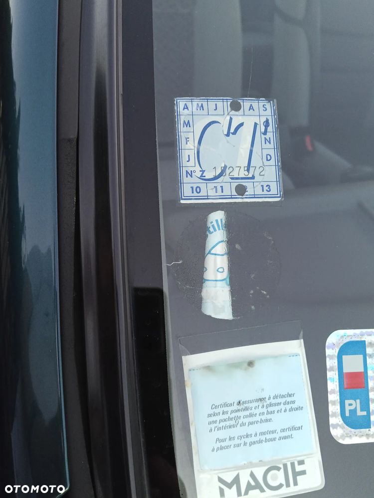 Nissan Primera 2.0 Ambiente - 21