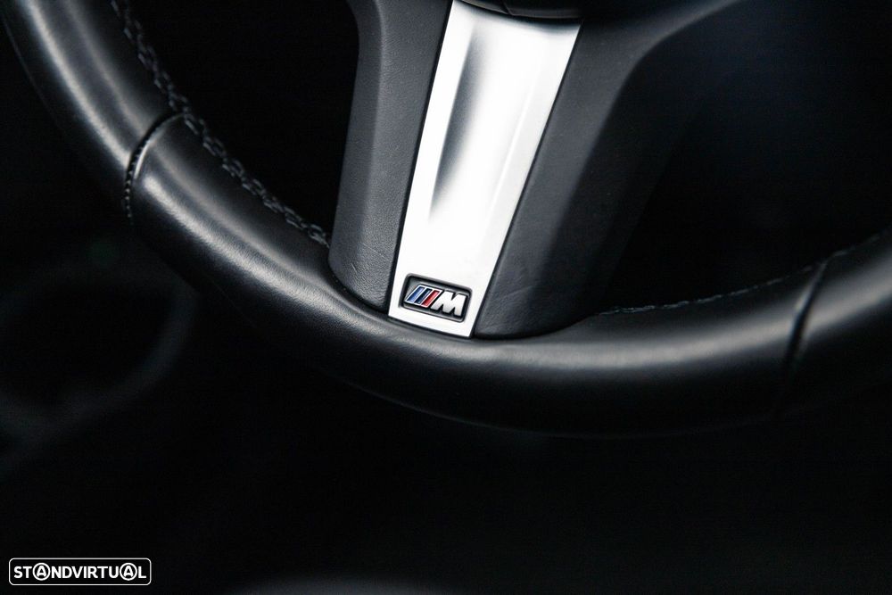 BMW 320 e Pack M Auto - 24