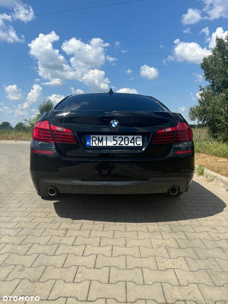 BMW Seria 5 535d xDrive - 16