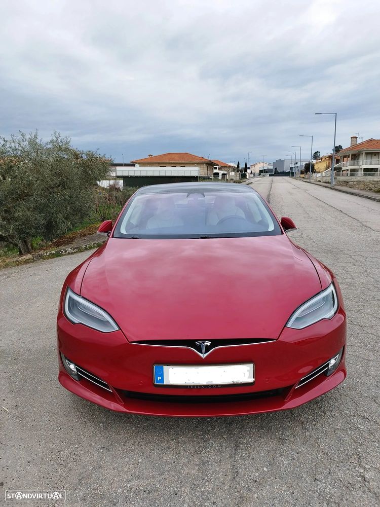 Tesla Model S Long Range - 1