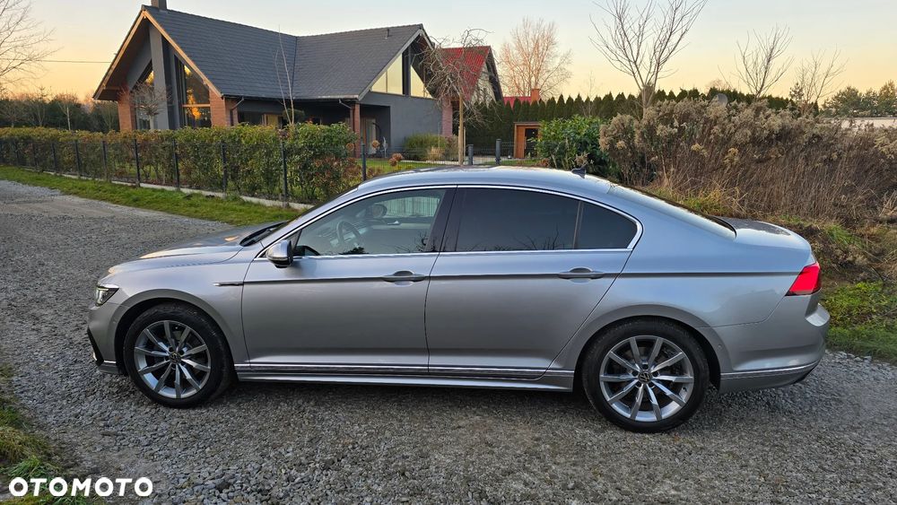 Volkswagen Passat 1.5 TSI EVO Elegance DSG - 4