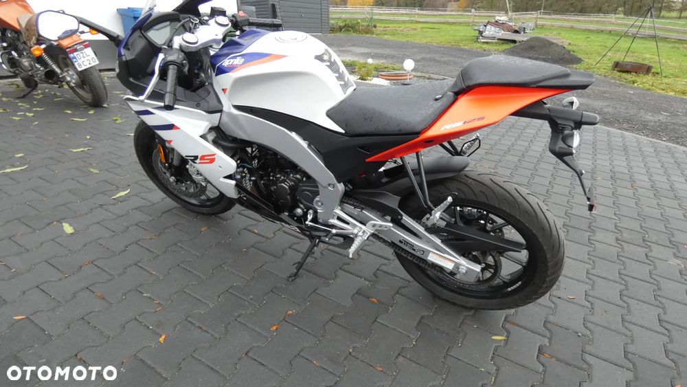 Aprilia RS - 7