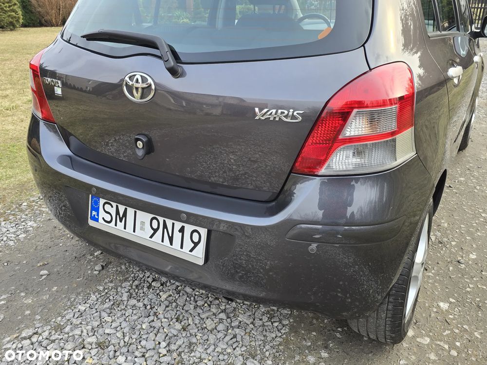 Toyota Yaris 1.33 Luna - 30