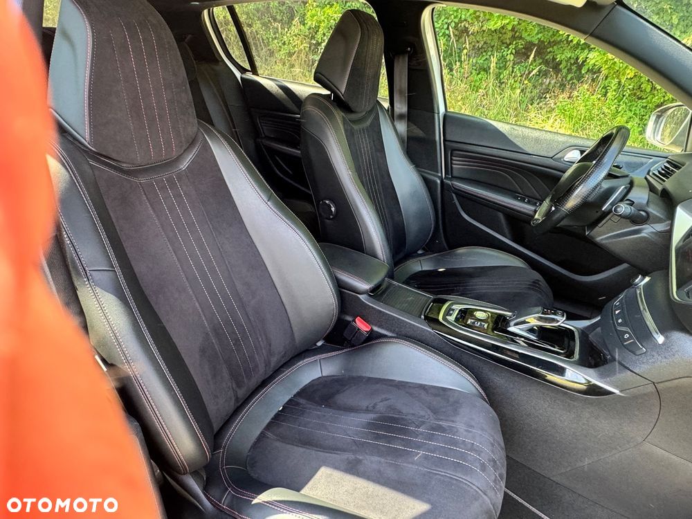 Peugeot 308 - 25