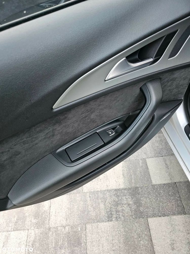 Audi A6 Avant 3.0 TDI DPF quattro S tronic - 34