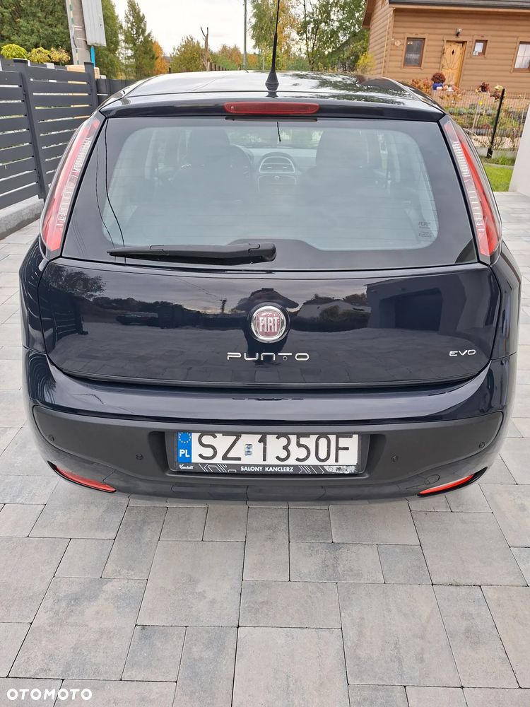 Fiat Punto Evo 1.4 8V Estiva Blue&Me - 4
