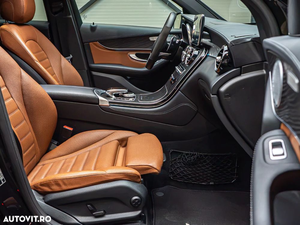 Mercedes-Benz GLC Coupe AMG 43 4Matic 9G-TRONIC - 14