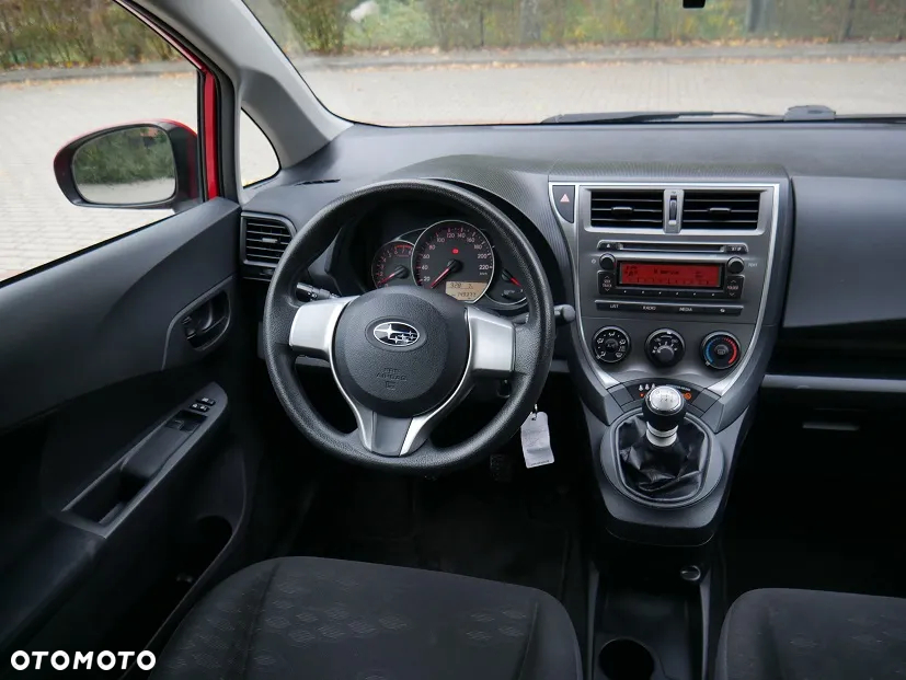 Subaru Trezia - 8