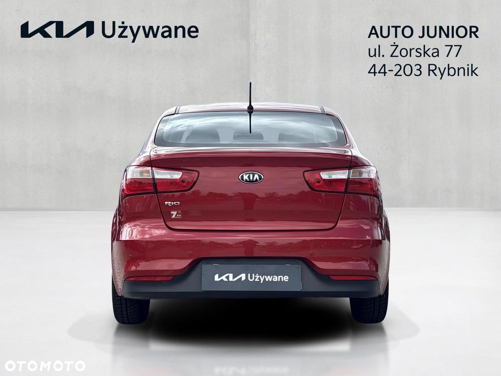 Kia Rio - 5