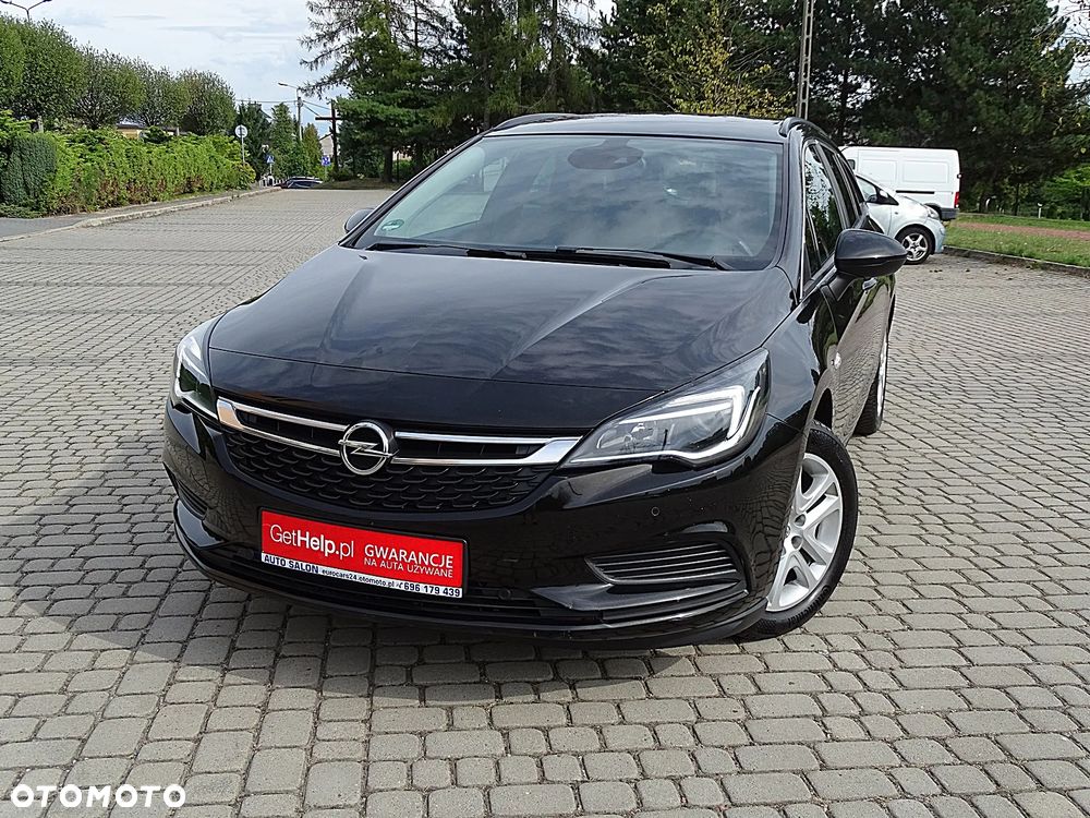 Opel Astra 1.4 Turbo Innovation - 11