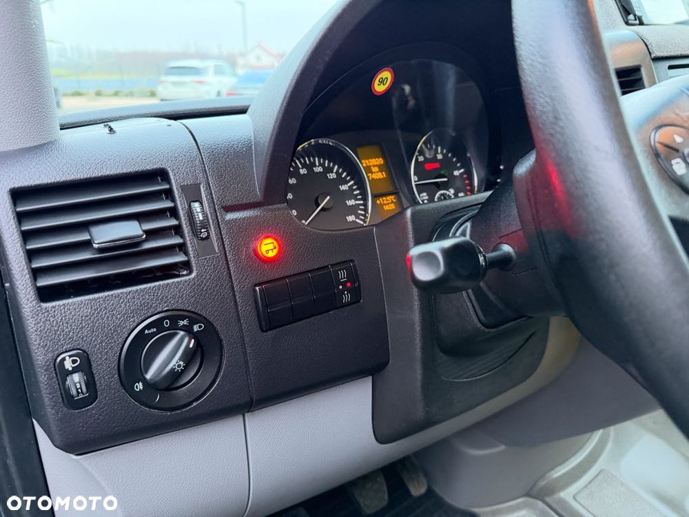 Mercedes-Benz Sprinter 516 Nr. Oferty: 20 - 25