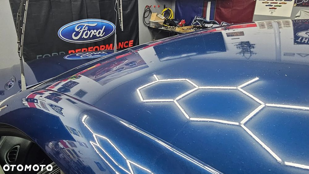 Ford Mustang - 28