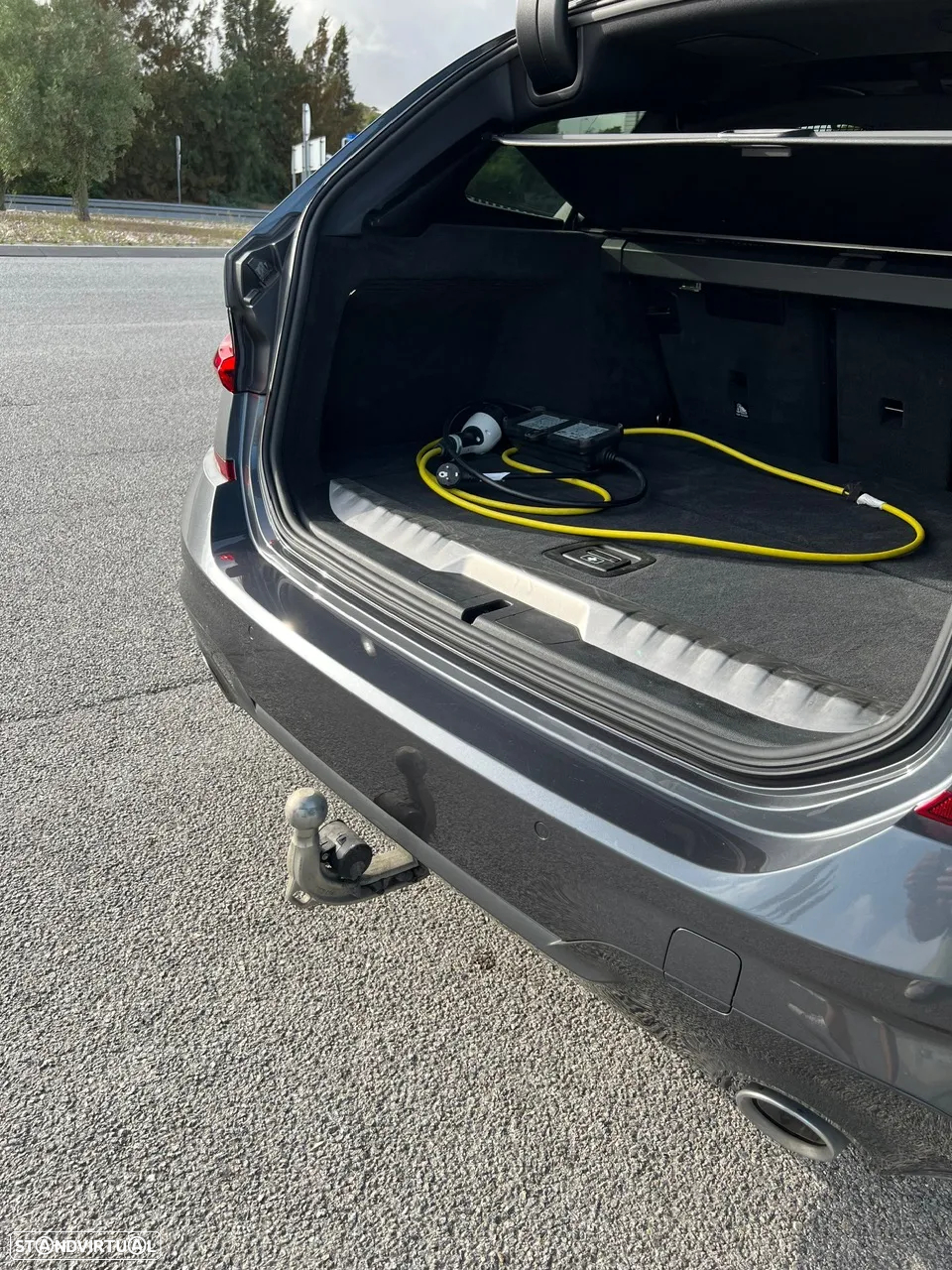 BMW 330 e Touring Pack M Auto - 35