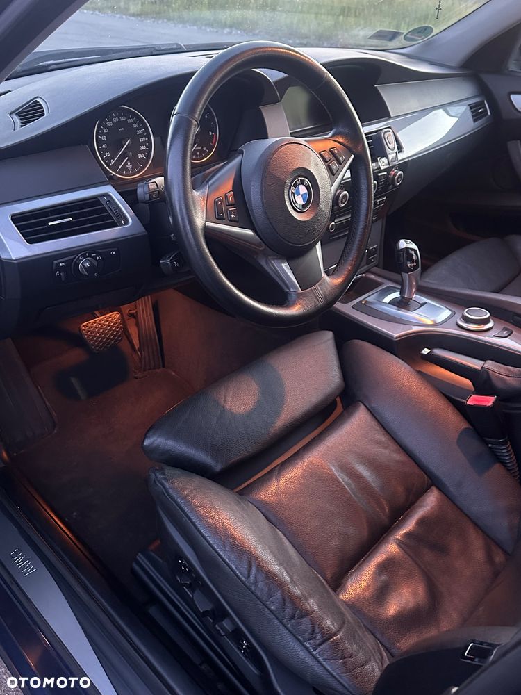 BMW Seria 5 520d - 18