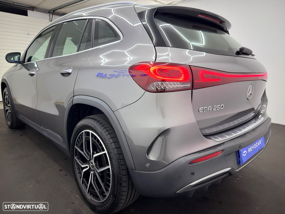 Mercedes-Benz EQA 250 AMG Line - 11