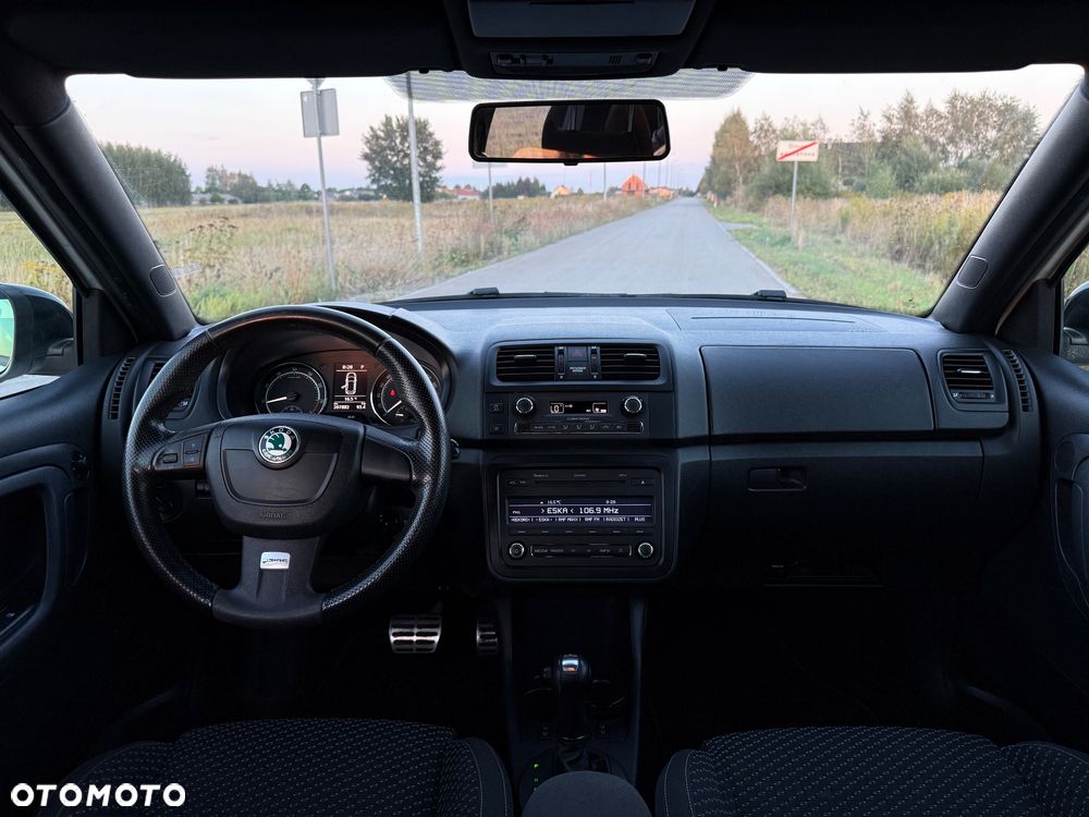 Skoda Fabia 1.4 TSI DSG RS - 15