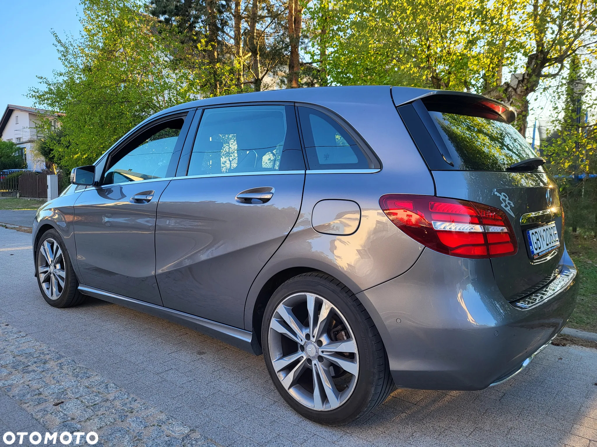 Mercedes-Benz Klasa B 180 CDI BlueEFFICIENCY Edition Style - 9