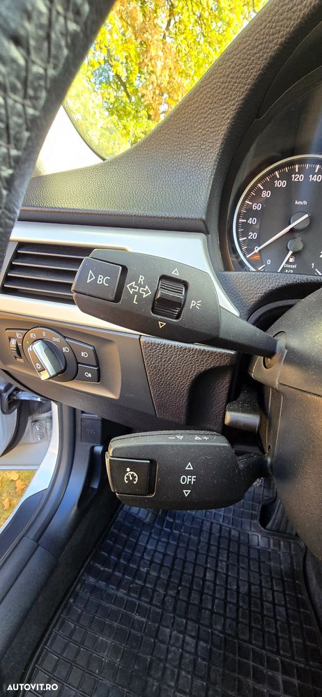 BMW Seria 3 - 21