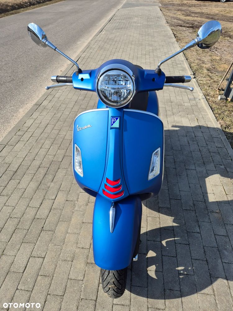 Vespa GTS - 2