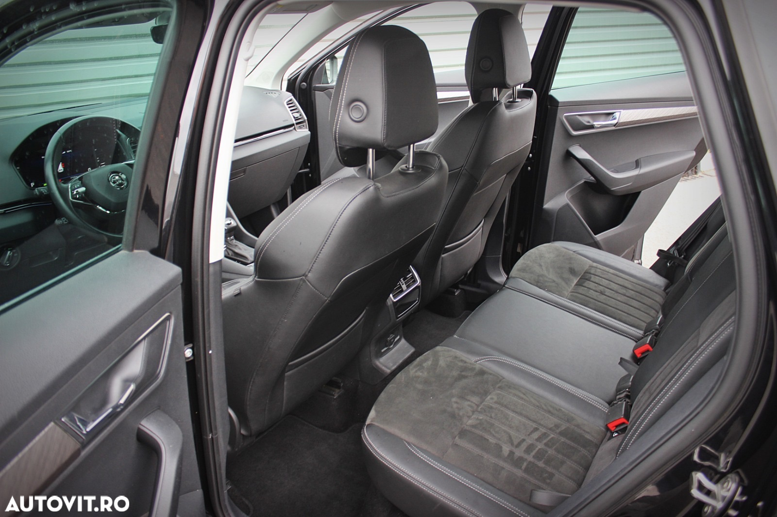 Skoda Karoq 2.0 TDI DSG Sportline - 17