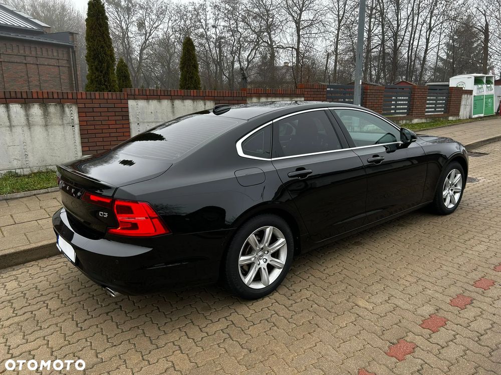 Volvo S90 D3 Momentum - 9