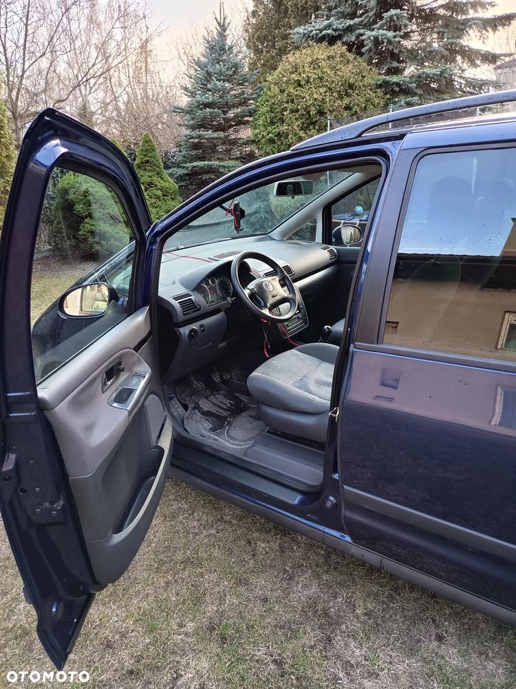 Volkswagen Sharan - 12