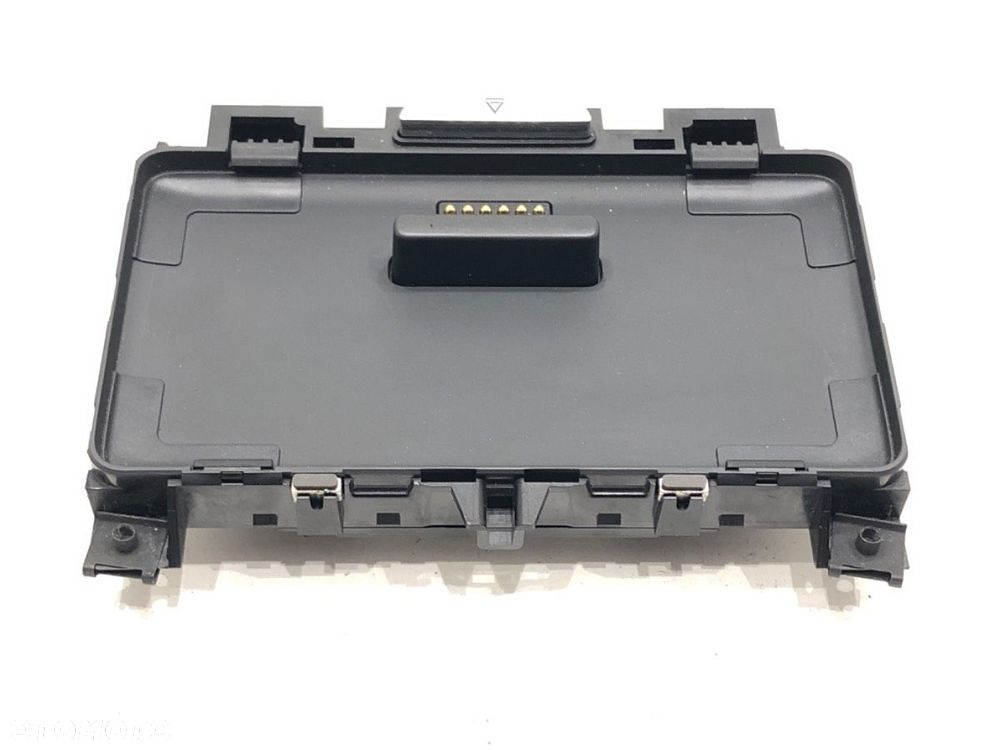 UCHWYT TABLETU  AUDI A8 D5 (4N2, 4N8) 2017 - 2022 60 TFSI Mild Hybrid quattro 338 kW [460 KM] - 1