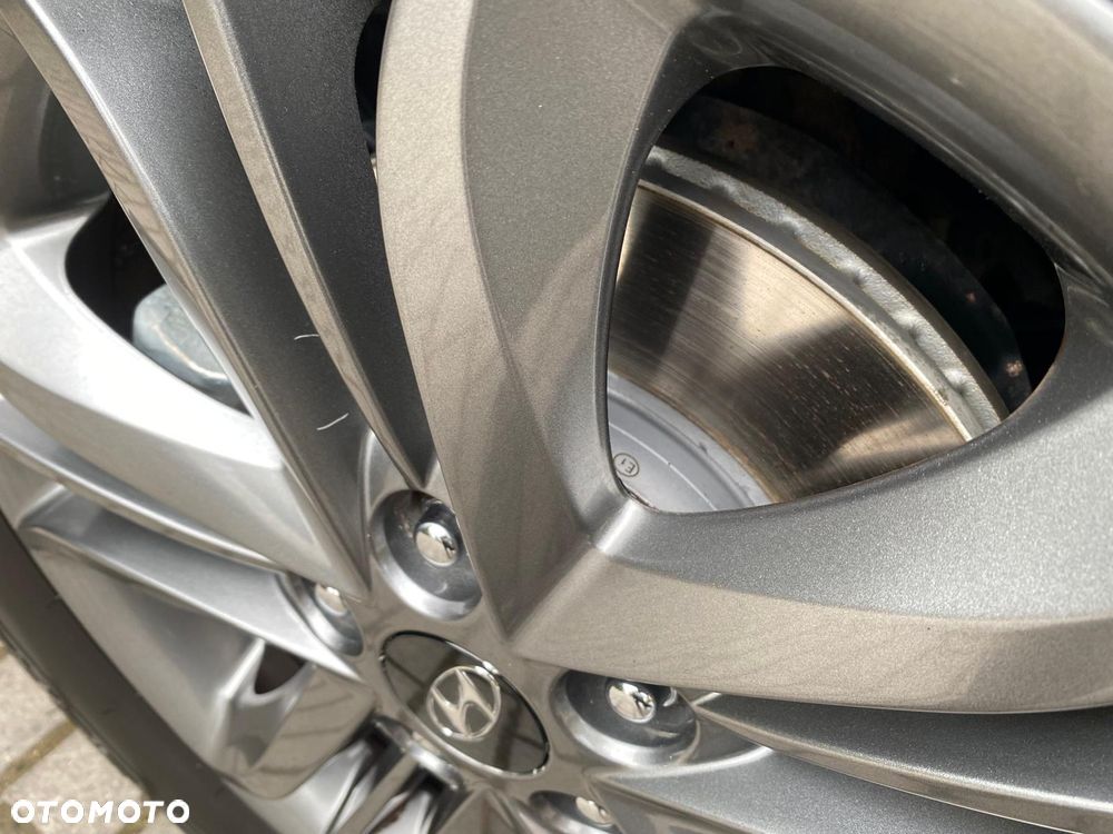 Hyundai ix35 2.0 CRDi 4WD Automatik Premium - 33