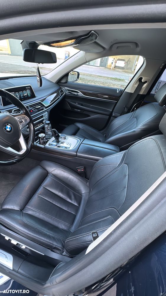 BMW Seria 7 - 7