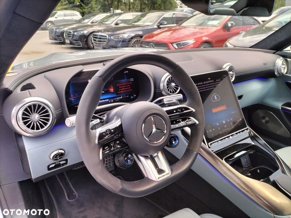 Mercedes-Benz AMG GT - 8