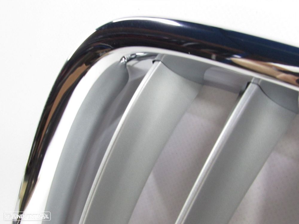 Grelhas ORIGINAL Esquerdo Novo/ Original BMW X1 (E84) 51112993307 - 3