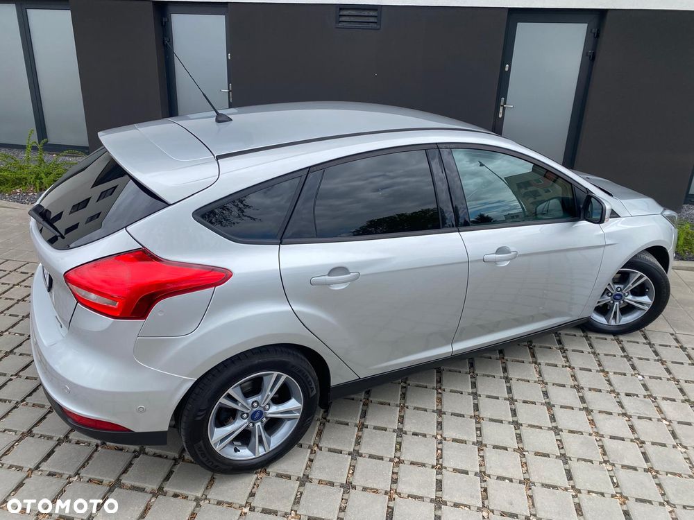 Ford Focus 1.0 EcoBoost STart-Stopp-System TITANIUM - 16