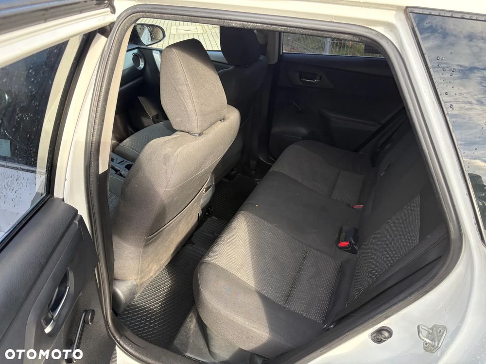 Toyota Auris 1.8 HSD Luna - 7
