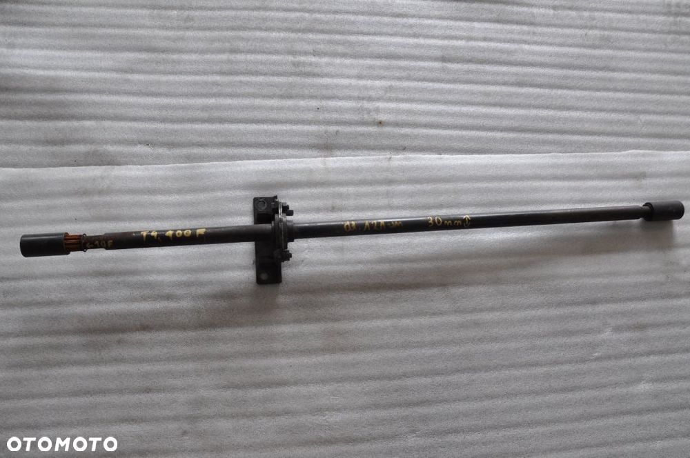 WAŁ NAPĘDOWY NEW HOLLAND T4.100 F DŁ. 121 CM