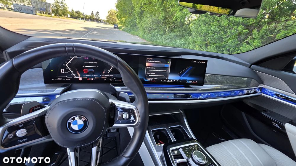 BMW Seria 7 - 25