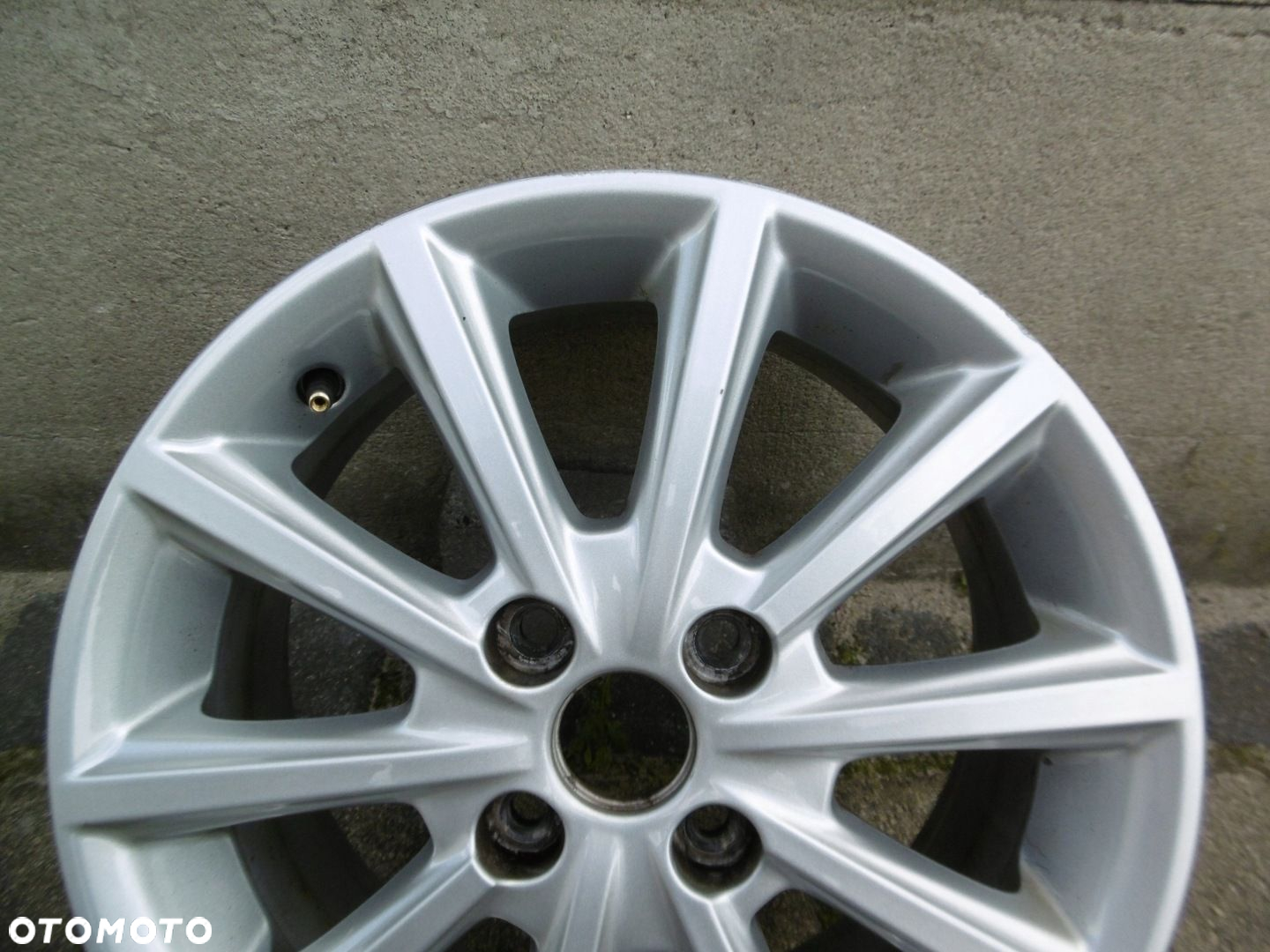 FORD FIESTA MK7 - 6.5Jx16H2 ET47.5 4x108 - felga - 2