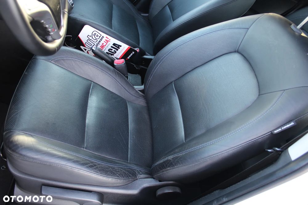 Hyundai ix20 1.6 blue YES Gold - 14