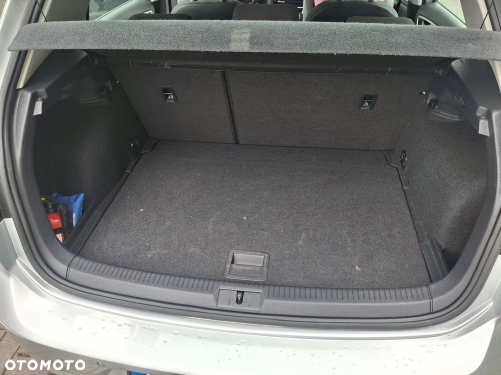 Volkswagen Golf 1.6 TDI BMT Comfortline - 17