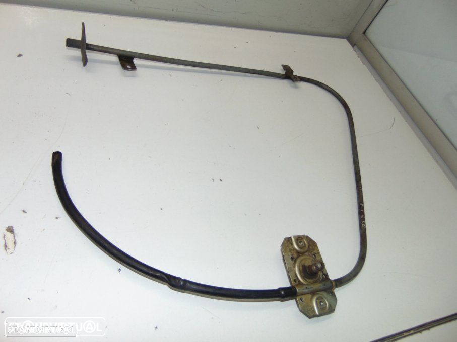 Ford Escort MK I de 4 PTs - elevadores da frente - 4