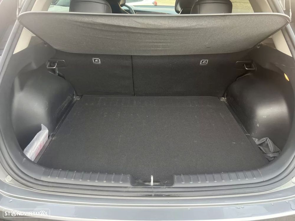 Kia Niro 1.6 GDi HEV Tech - 11