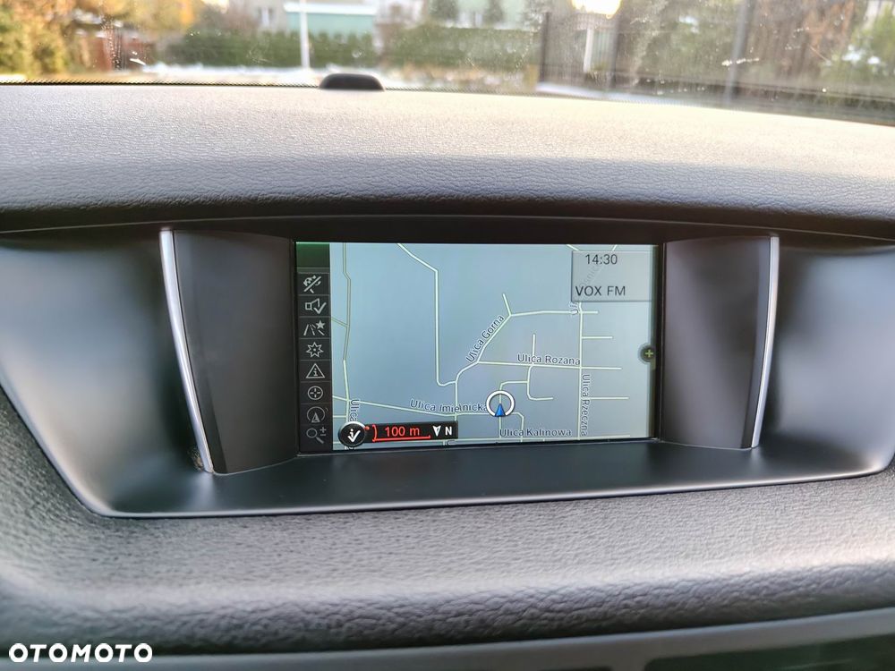 BMW X1 sDrive16d Sport Line - 25