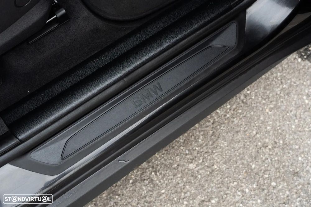 BMW X1 16 d sDrive Advantage - 44