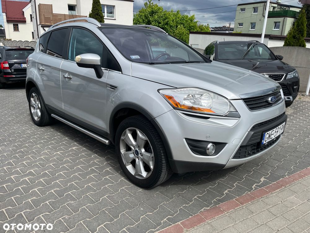Ford Kuga 2.0 TDCi 2x4 Titanium - 3