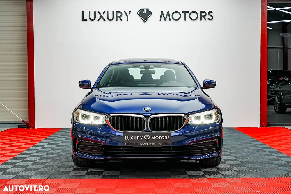 BMW Seria 5 530i xDrive Aut. Sport Line - 7