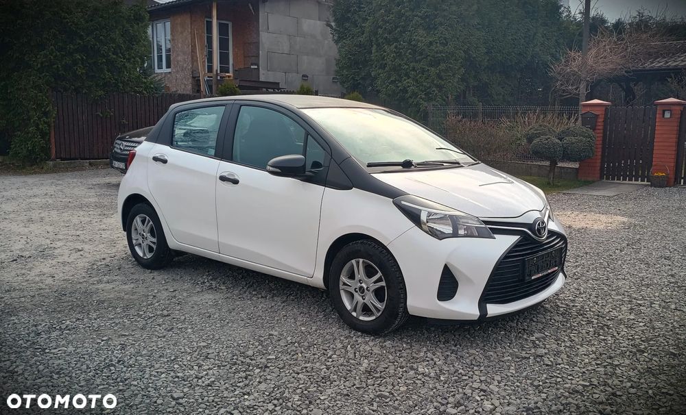 Toyota Yaris 1.0 VVT-i Life - 10