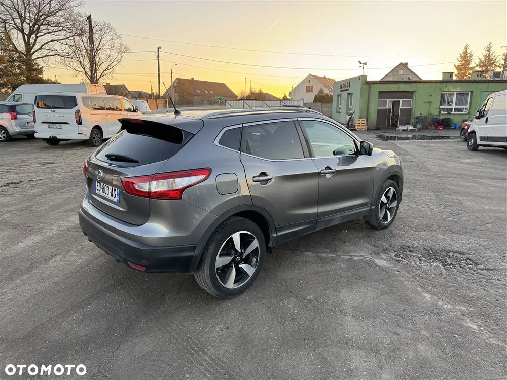 Nissan Qashqai - 9