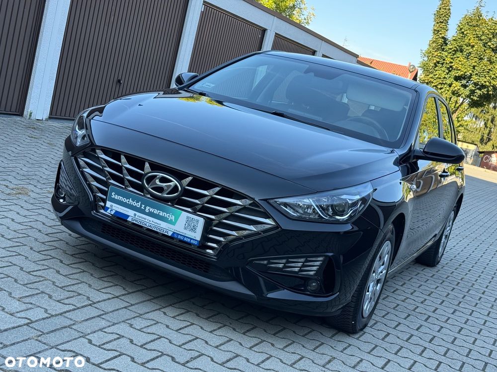 Hyundai i30 1.5 DPI Classic + - 33