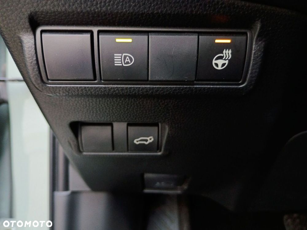 Toyota Corolla Cross 2.0 Hybrid Executive - 19